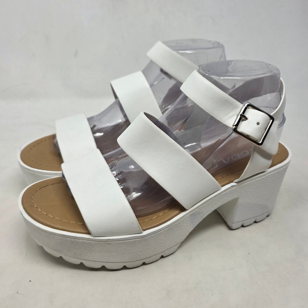SODA White Strappy Platform Block Heel Sandals Women’s Size 8.5